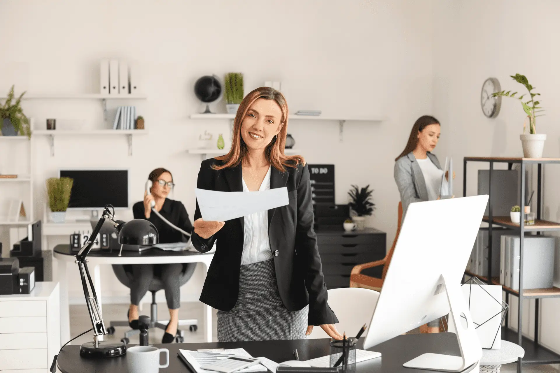 Personal financial services image